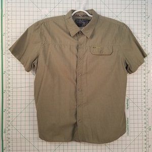 Realtree Green Button Down XL
